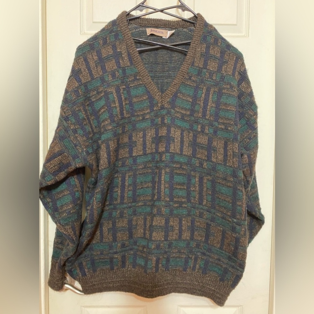 jantzen vintage V-neck wool   sweater men size 3X BIG